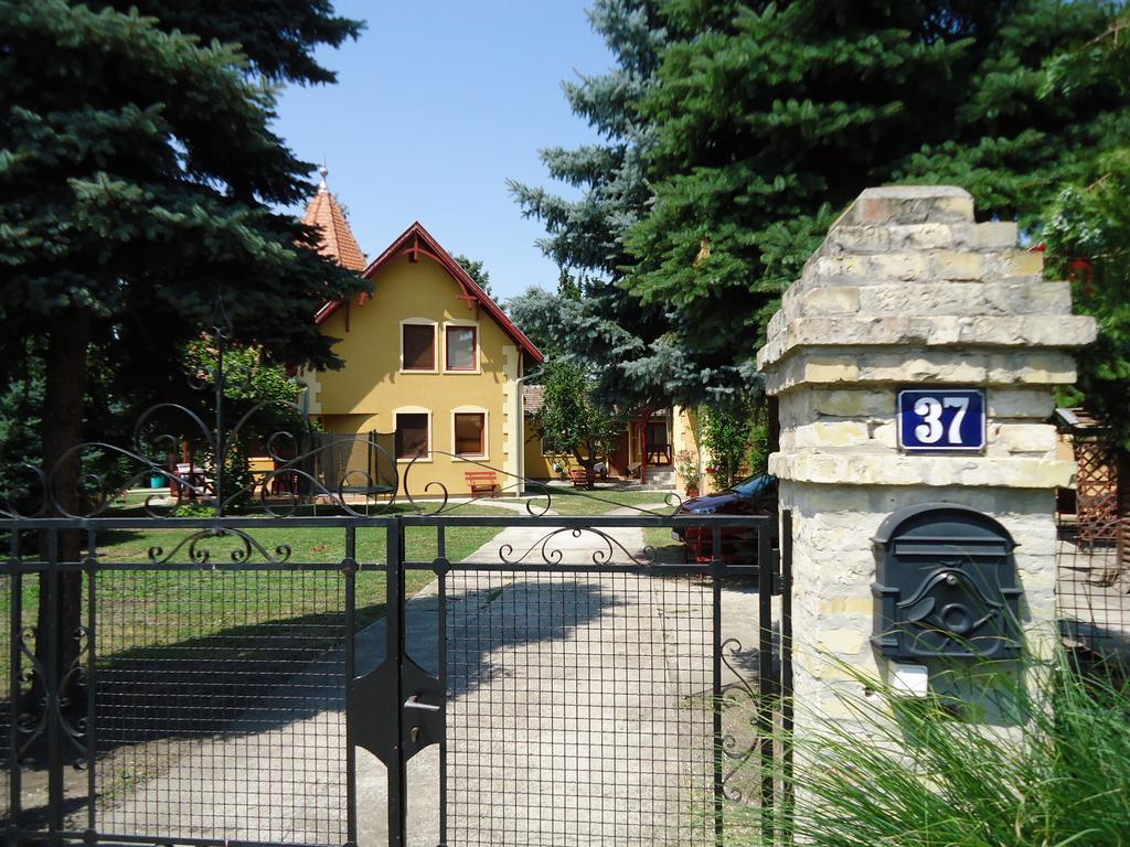 Prenociste Vila Stara Breza Palić Eksteriør bilde