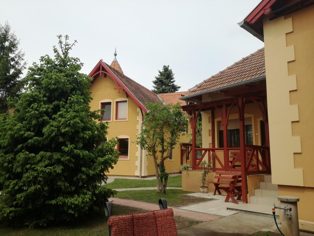 Prenociste Vila Stara Breza Palić Eksteriør bilde